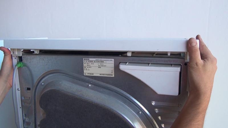 Gerätedeckel abnehmen