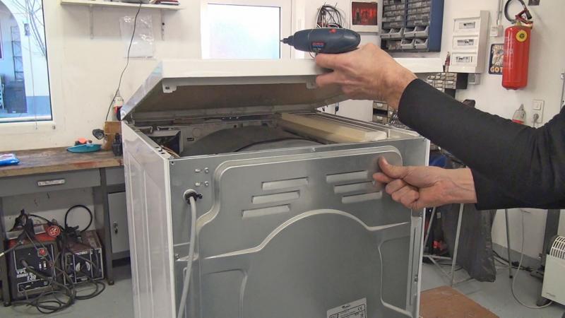 Trockner Gehäusedeckel entfernen Trockner Gehäusedeckel entfernen