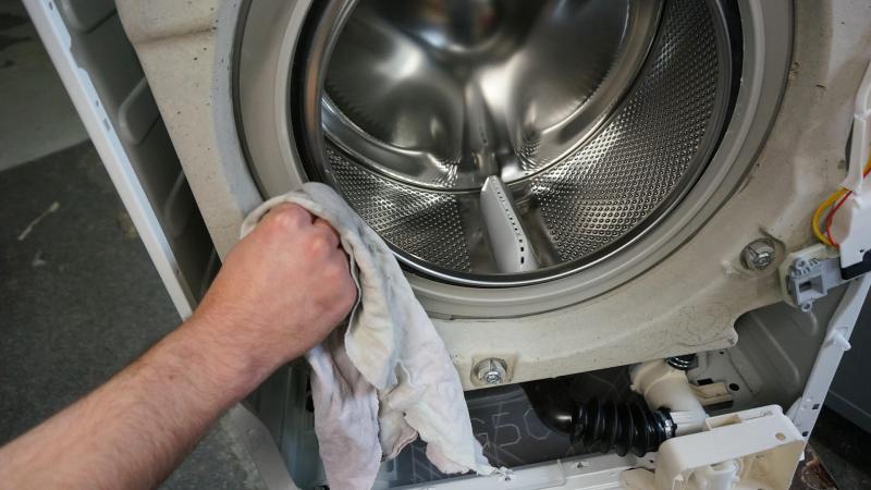 Reinigung der Trommel und Bottich-Falz