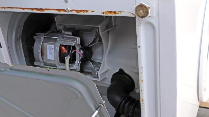 Geräteboden abnehmen