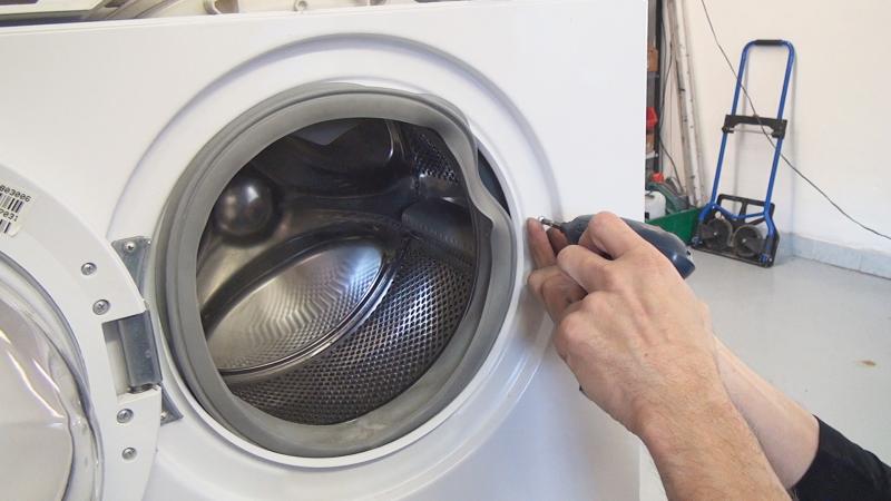 Türschloss abschrauben Türschloss abschrauben