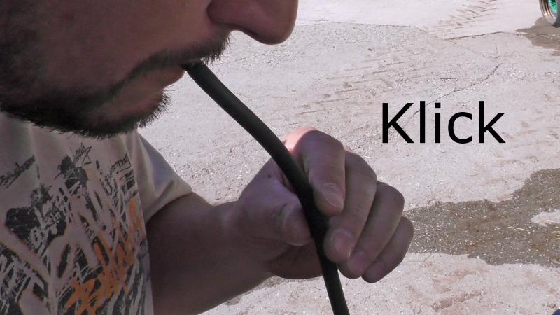 Klickt beim Reinblasen