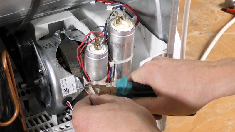 Kabel wieder sichern