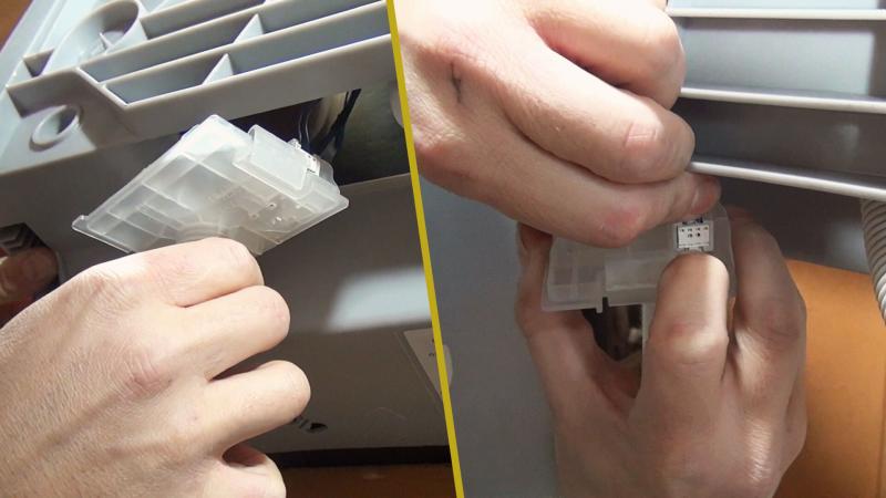 Aquastop und Zulaufschlauch demontieren