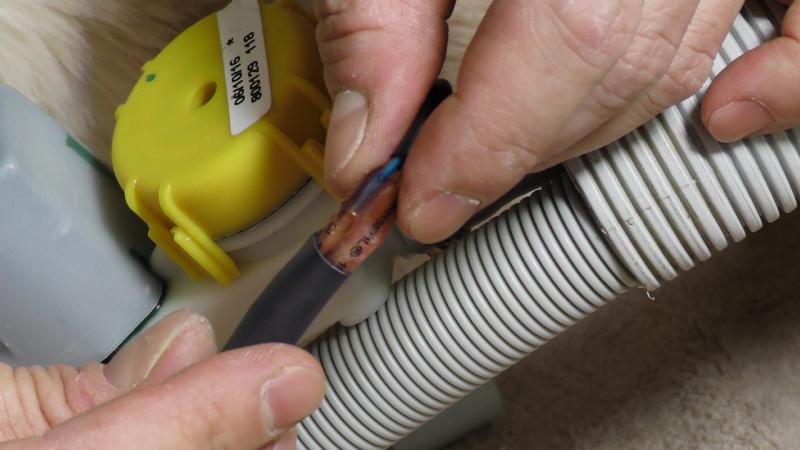 Schrumpfschlauch überziehen Schrumpfschlauch überziehen