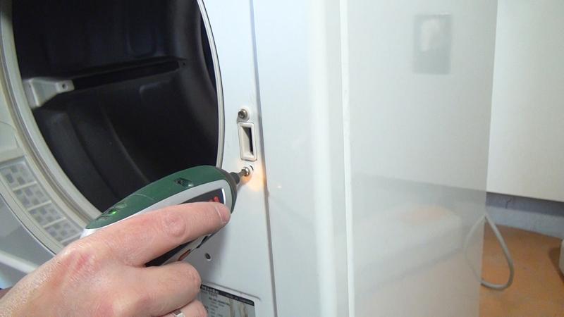 Türschloss verschrauben