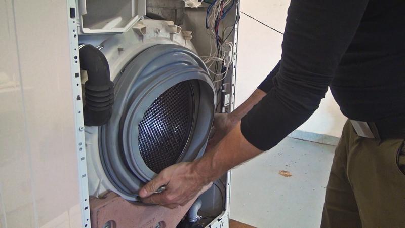 Türdichtung erneut kontrollieren Türdichtung erneut kontrollieren