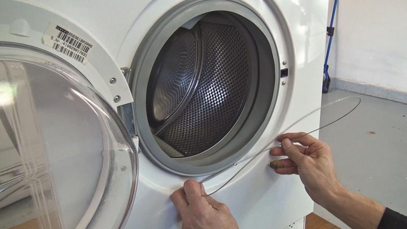 Äußeren Spannring überziehen Äußeren Spannring überziehen