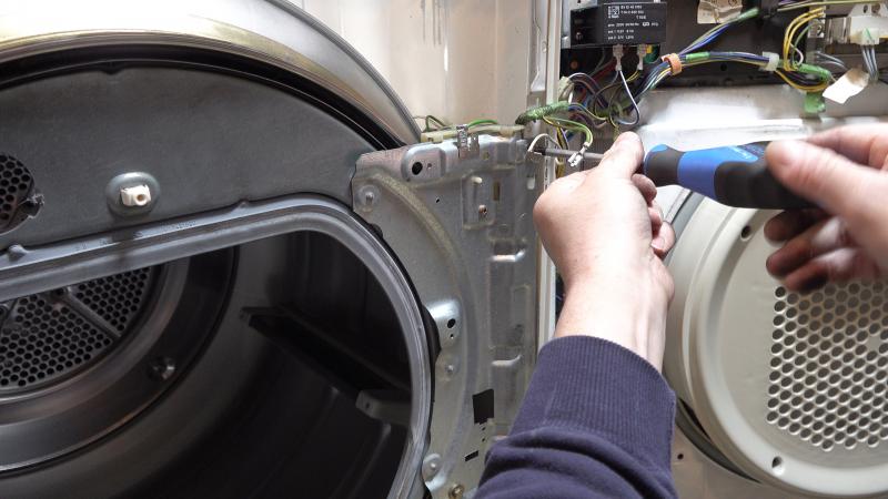 Traverse festschrauben Traverse festschrauben