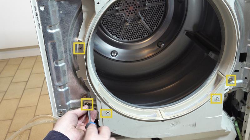 Lagerschild verschrauben Lagerschild verschrauben