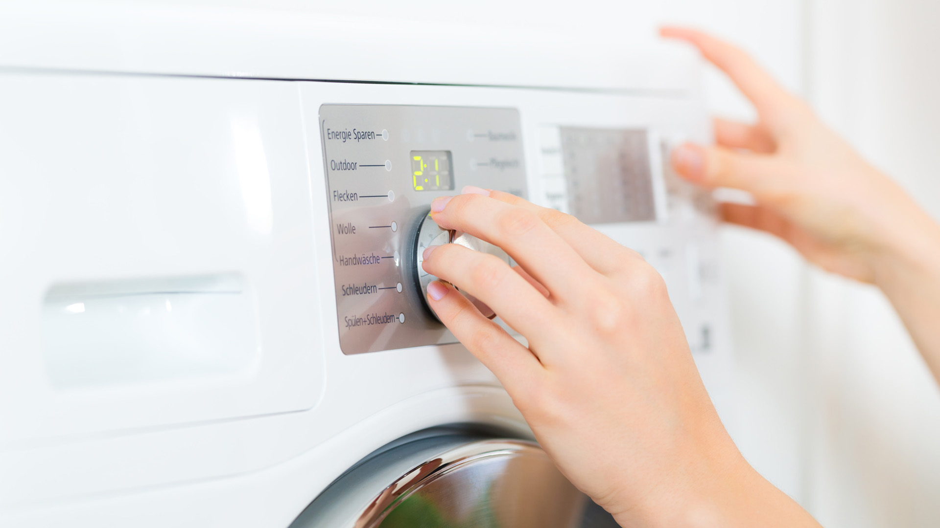 Waschmaschine Tür geht nicht auf Mit diesen Tipps und Tricks kommst Du an die Wäsche