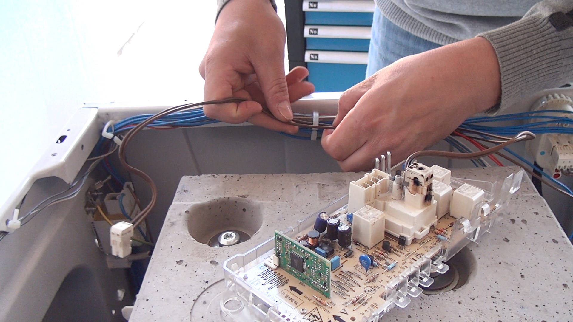 Waschmaschine löst den FI aus Elektronik tauschen (Gorenje)