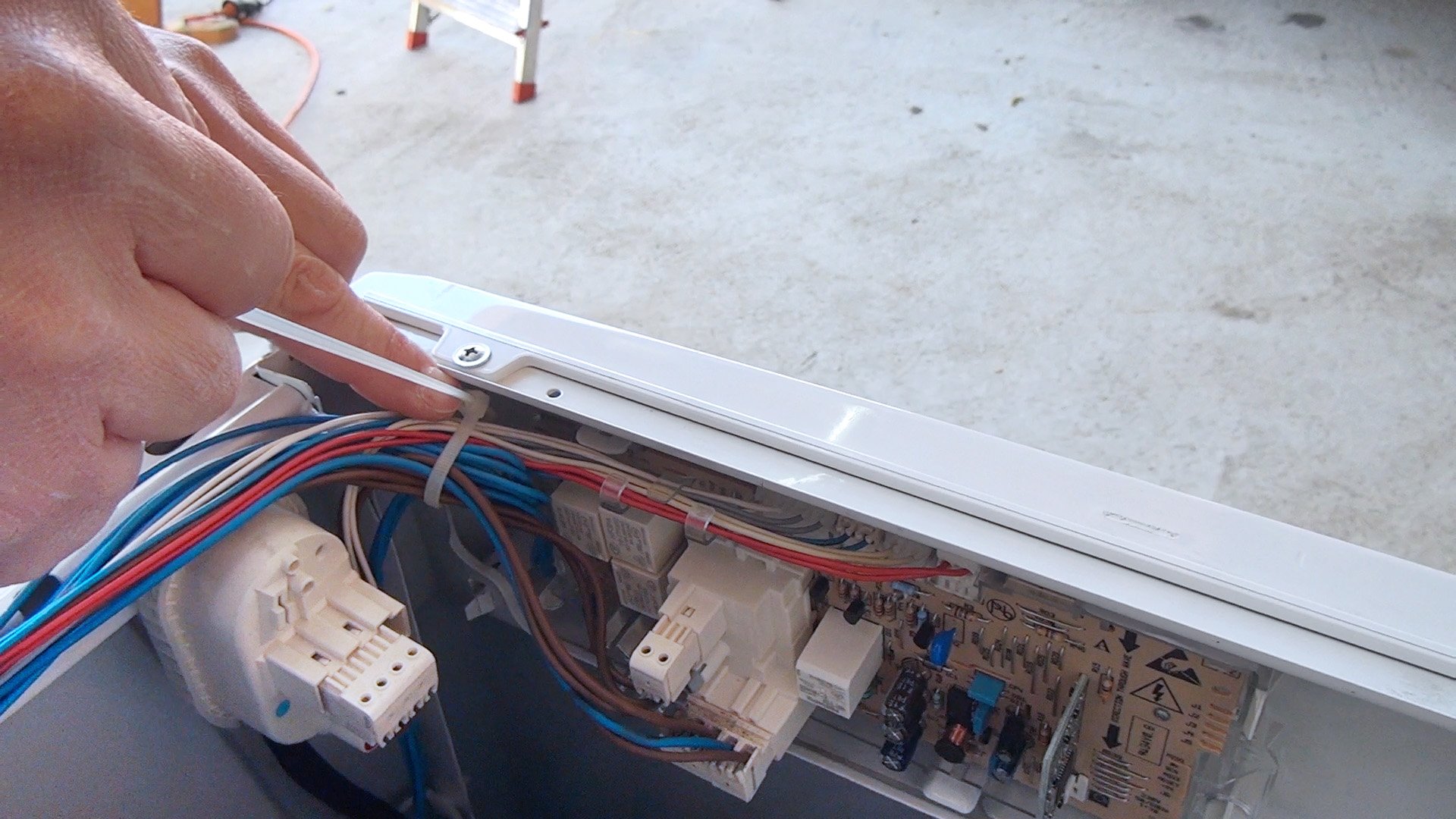 Waschmaschine löst den FI aus Elektronik tauschen (Gorenje)